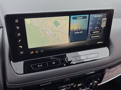 New 2026 Nissan Rogue Platinum image 18