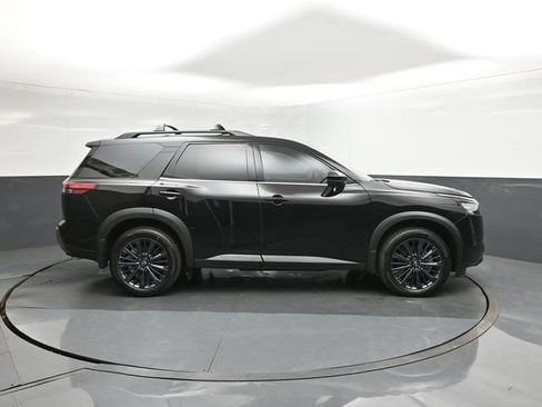 New 2026 Nissan Pathfinder SL w/ SL Premium Package image 26
