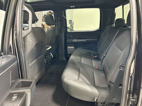 Certified 2021 Ford F150 XLT w/ Equipment Group 302A High image 33