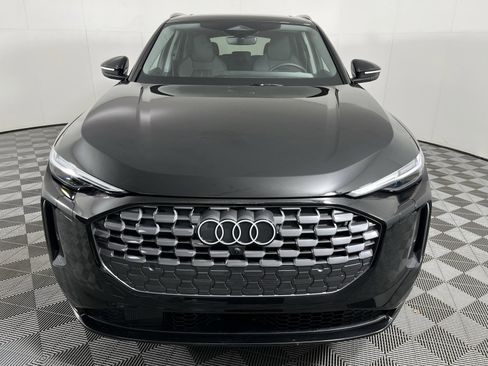 Used 2025 Audi Q5 Prestige image 2