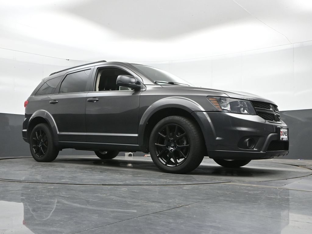 Used 2019 Dodge Journey SE w/ Connectivity Group FWD image 43