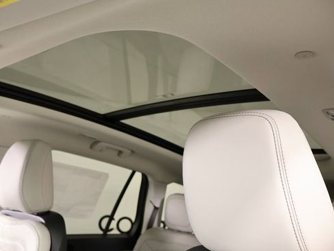 New 2026 Lincoln Aviator Reserve RWD image 16