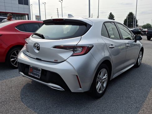 Used 2019 Toyota Corolla SE w/ SE Option Package FWD image 4