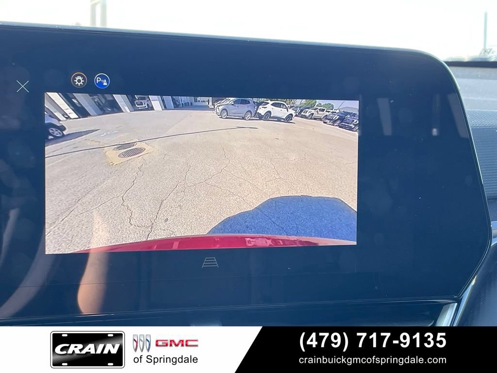 Used 2026 Chevrolet Equinox LT FWD image 17
