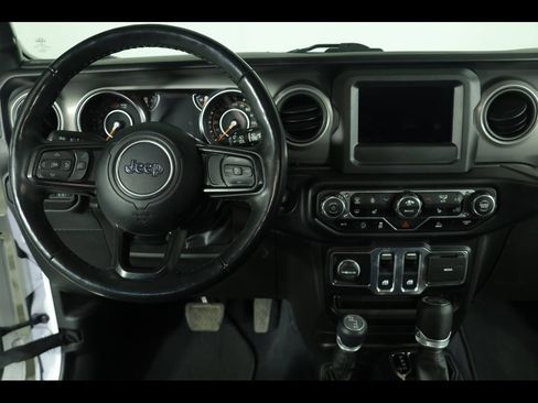 Used 2022 Jeep Wrangler Sport S image 22