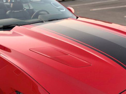 Used 2015 Ford Mustang GT Premium w/ Equipment Group 401A RWD image 18