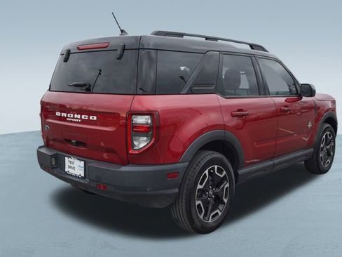 Used 2021 Ford Bronco Sport Outer Banks image 9