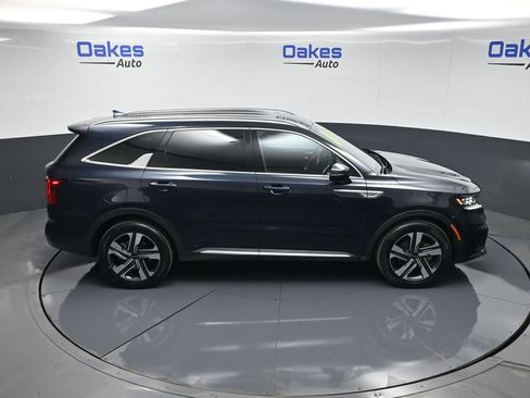 Used 2022 Kia Sorento SX AWD/4WD image 55