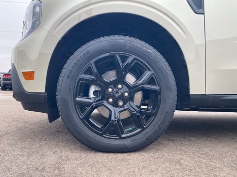 New 2025 Ford Maverick XLT w/ XLT Luxury Package image 14