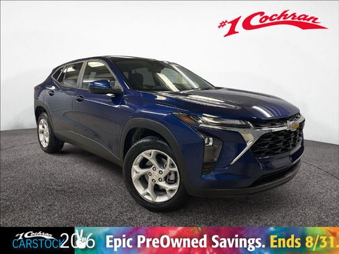Certified 2024 Chevrolet Trax LS w/ LS Convenience Package FWD image 1