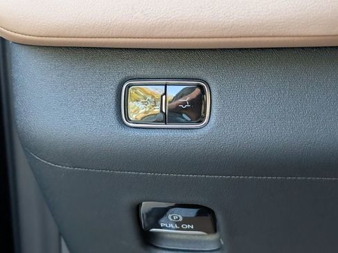 New 2026 Lincoln Navigator L Black Label image 21