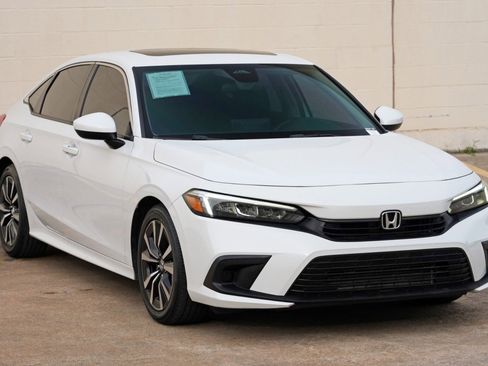 Used 2022 Honda Civic EX image 45