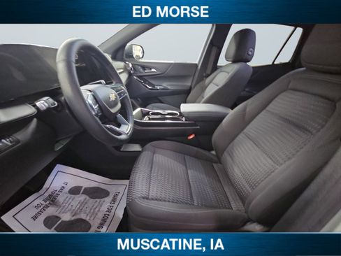 Certified 2025 Chevrolet Equinox LT w/ Safety and Technology Package image 13