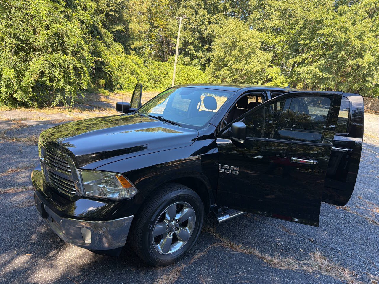 Used 2015 RAM 1500 Big Horn RWD image 26