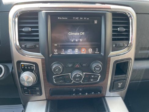 Used 2017 RAM 1500 Laramie w/ Convenience Group image 26