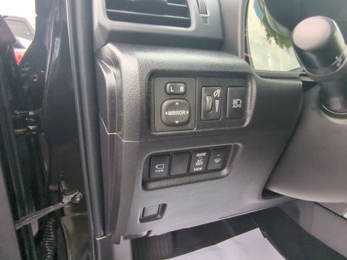 Used 2023 Toyota 4Runner Limited AWD/4WD image 14