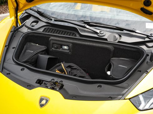 Used 2020 Lamborghini Huracan EVO AWD/4WD image 34