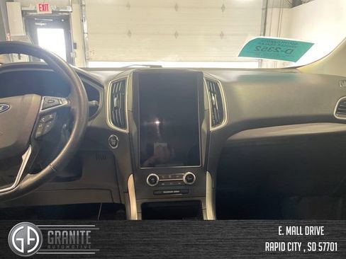 Used 2024 Ford Edge SEL AWD/4WD image 21