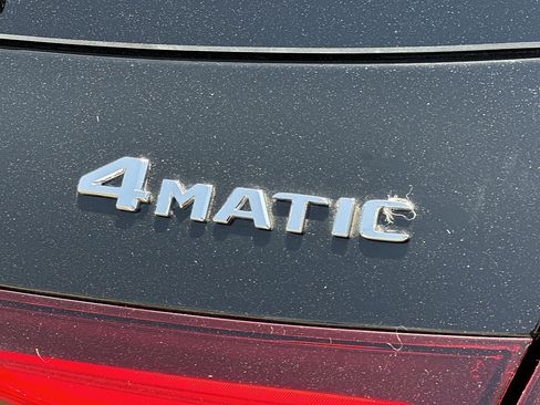 Used 2025 Mercedes-Benz GLE 450e 4MATIC w/ Driver Assistance Package image 32
