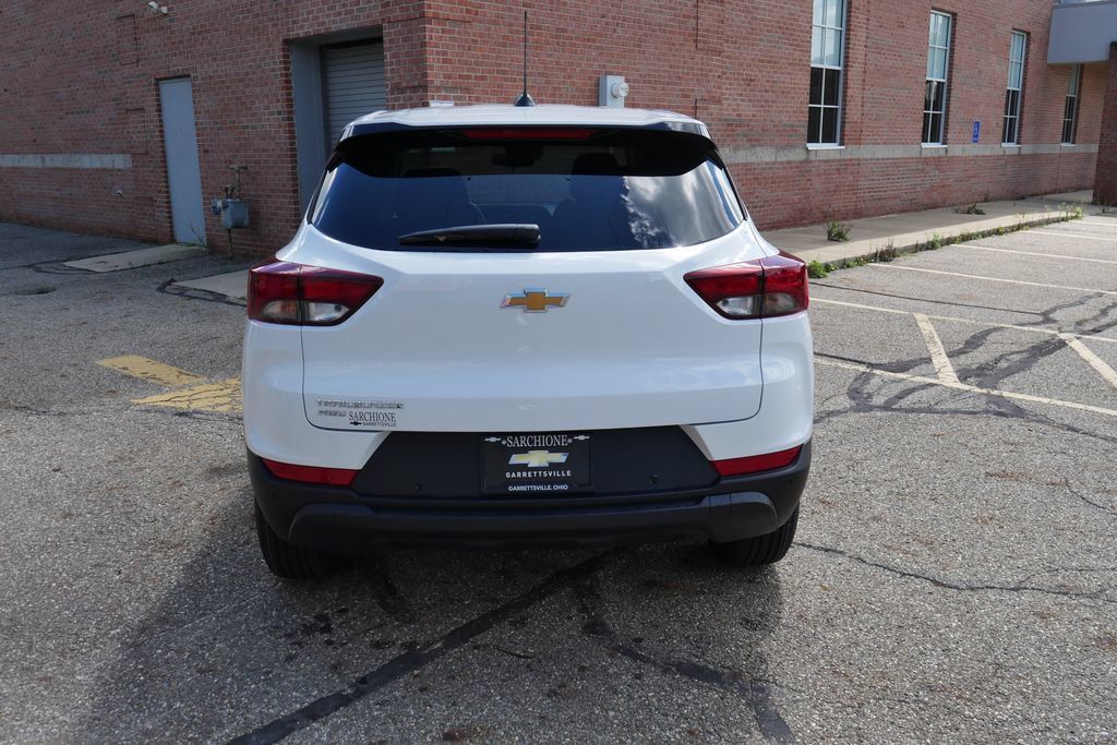 New 2026 Chevrolet TrailBlazer LS AWD/4WD image 6