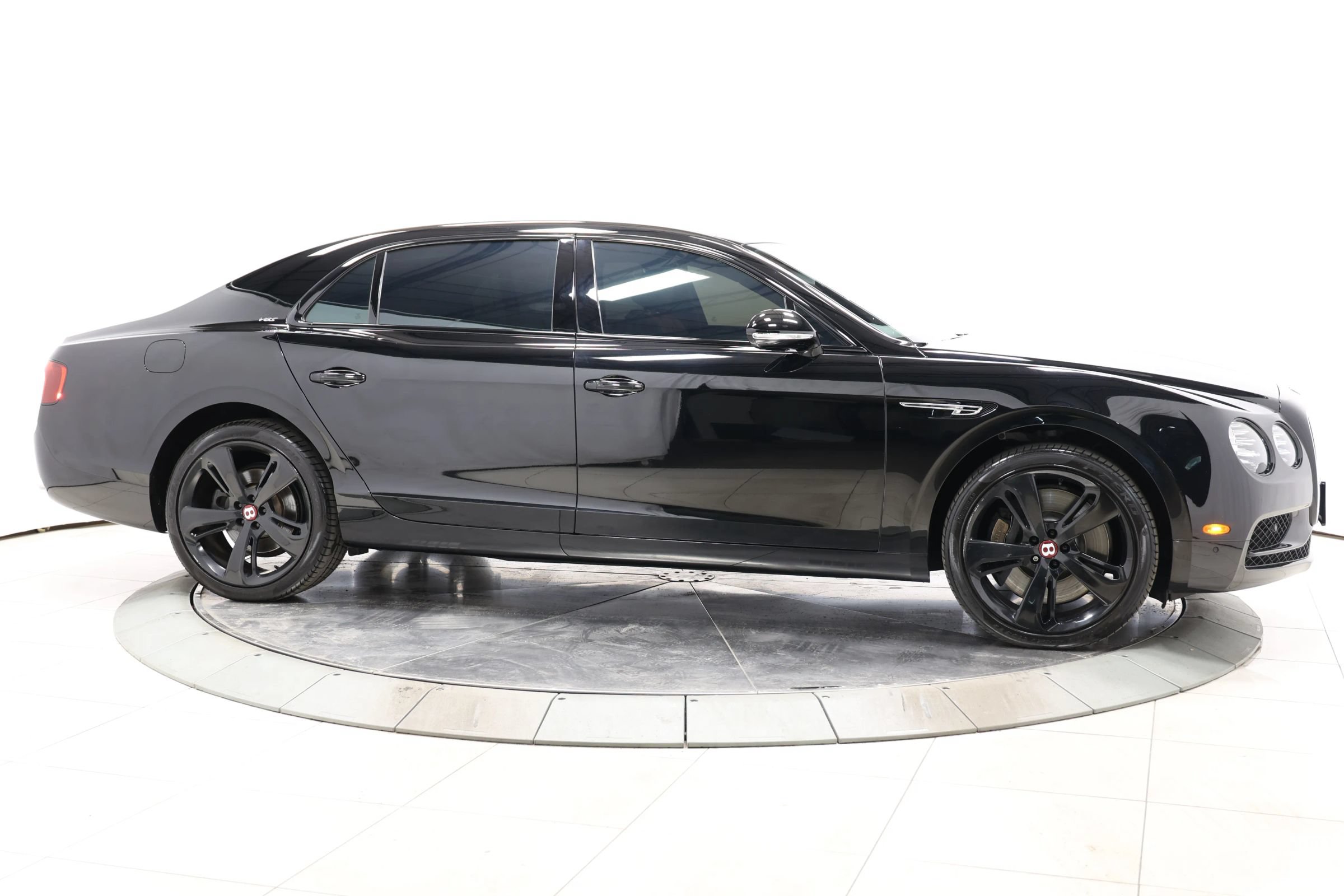Used 2018 Bentley Flying Spur S V8 w/ Black Edition AWD/4WD image 75