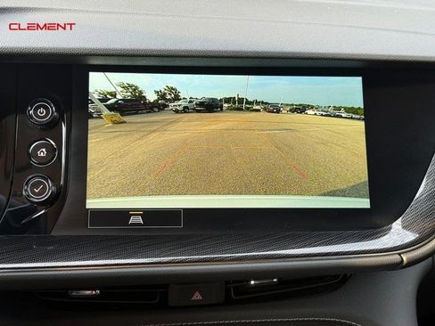 Used 2022 Buick Envision Preferred FWD image 28
