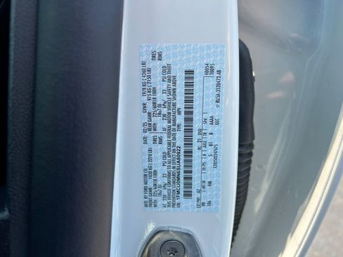 New 2025 Ford Escape ST-Line w/ Tech Pack #1 FWD image 17