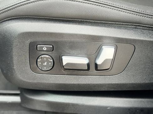 Used 2019 BMW X5 xDrive40i w/ Convenience Package AWD/4WD image 22
