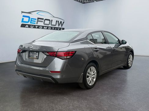 Used 2023 Nissan Sentra S FWD image 3