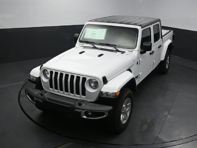 Used 2022 Jeep Gladiator Sport AWD/4WD image 43