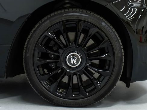 Used 2020 Rolls-Royce Dawn RWD image 58