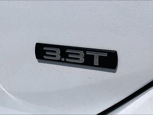 Used 2024 Genesis G70 3.3T Advanced RWD image 24