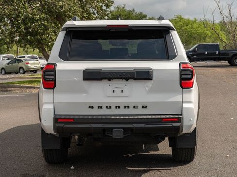 Used 2025 Toyota 4Runner TRD Off-Road Premium w/ Tow Technology Package image 4