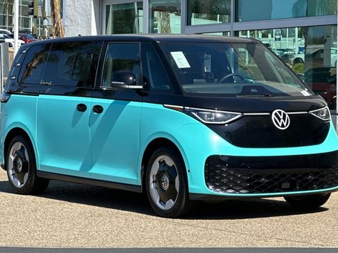 New 2025 Volkswagen ID. Buzz Pro S image 2