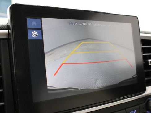 Used 2024 Hyundai Venue SEL FWD image 25