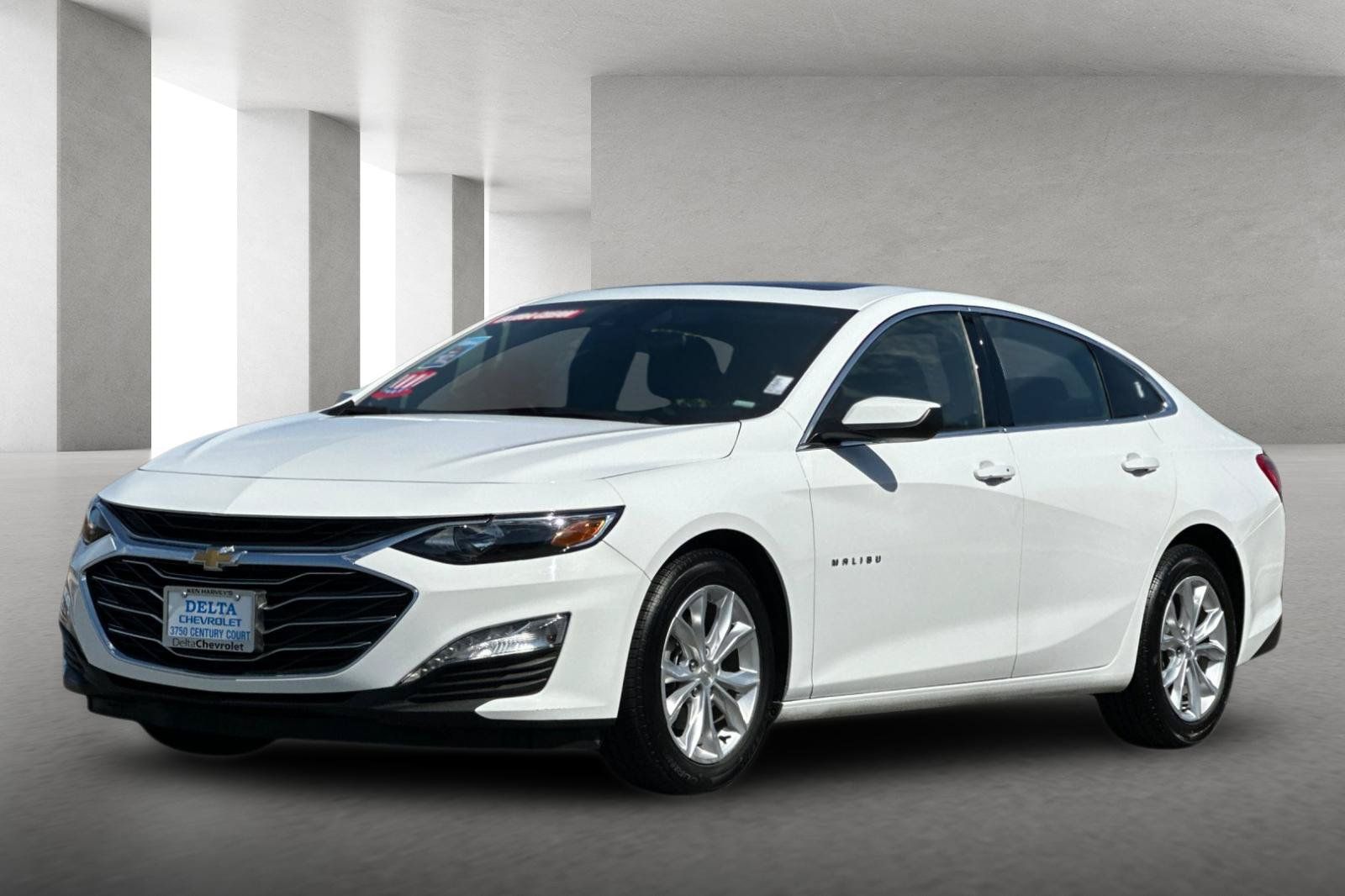 Used 2024 Chevrolet Malibu LT FWD image 8