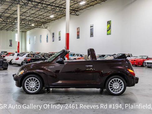 Used 2005 Chrysler PT Cruiser GT FWD image 3