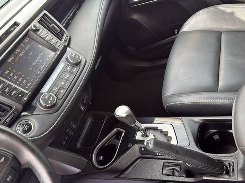 Used 2016 Toyota RAV4 Limited image 21