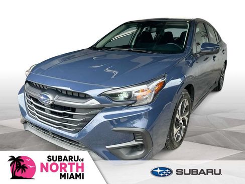 Used 2025 Subaru Legacy Premium AWD/4WD image 1