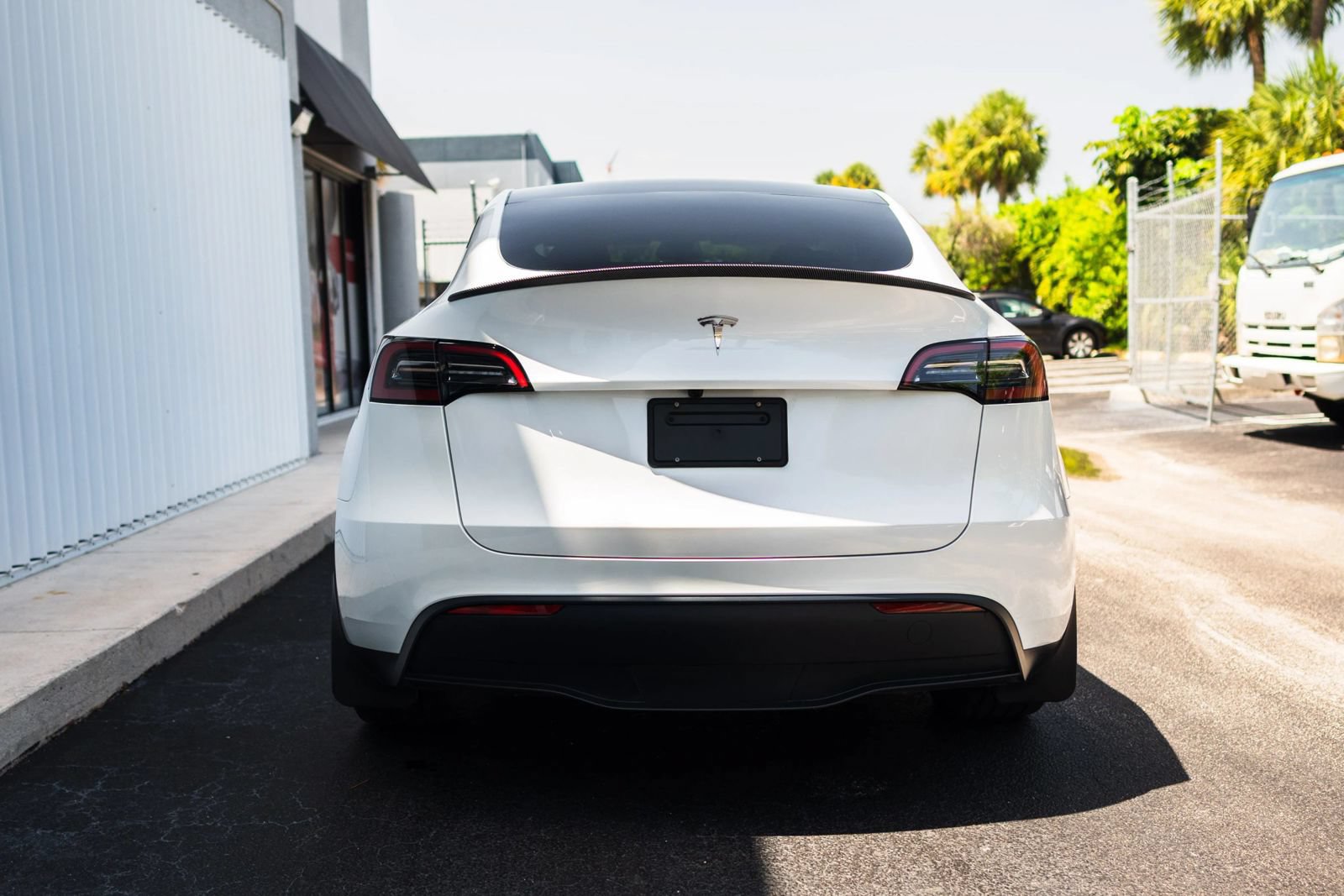 Used 2024 Tesla Model Y 2WD image 9
