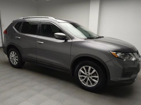 Used 2019 Nissan Rogue SV AWD/4WD image 11