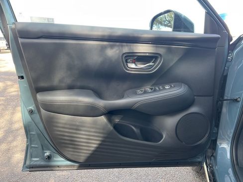 New 2026 Honda HR-V EX-L image 12