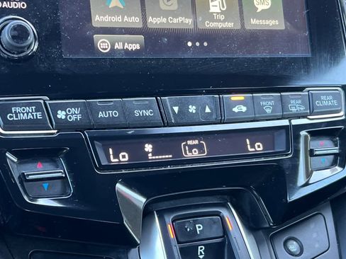Used 2020 Honda Odyssey EX image 22