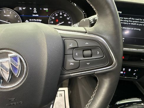 Used 2023 Buick Envision Essence AWD/4WD image 28