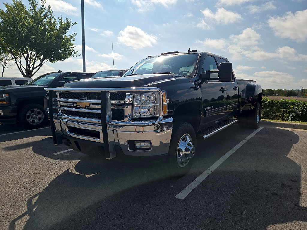 Used 2012 Chevrolet Silverado 3500 LTZ w/ LTZ Plus Package AWD/4WD image 1