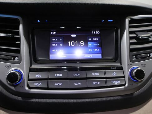 Used 2017 Hyundai Tucson Value image 23