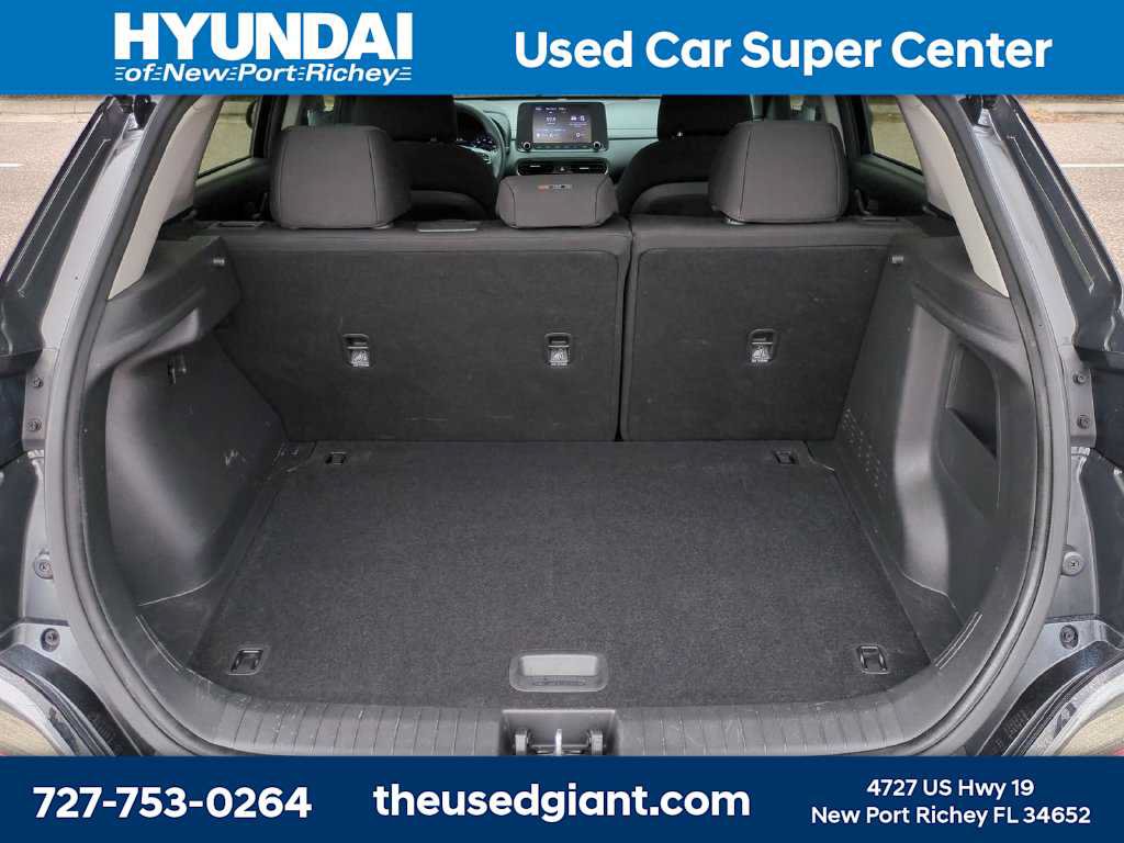 Certified 2022 Hyundai Kona SE FWD image 12