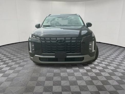 Certified 2024 Hyundai Palisade Limited FWD image 3