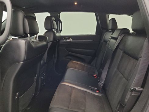 Used 2021 Jeep Grand Cherokee Laredo X image 18