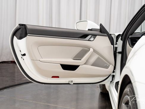 Used 2021 Porsche 911 Carrera image 22